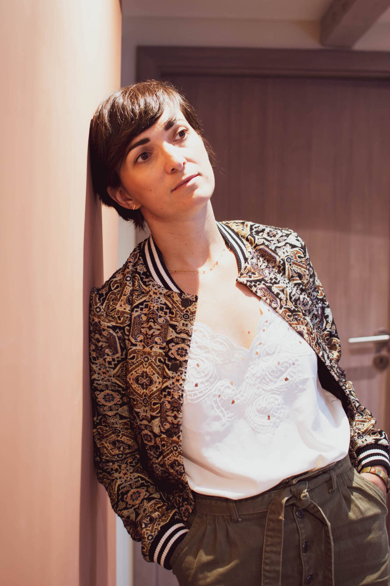 salle de bain minimaliste, douce et zen